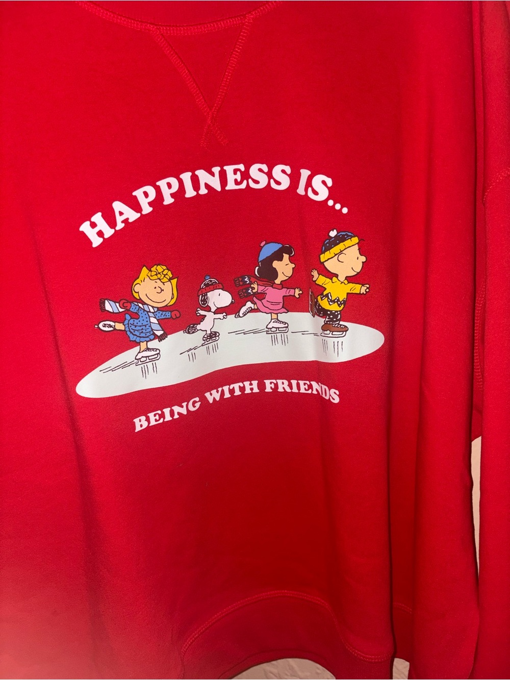 H&M Red Peanuts 'Happiness Is' Graphic Adults Sweatshirt
